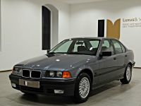1995 BMW, 318 1995 BMW, 318